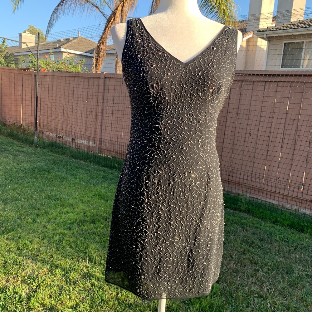 Hugo Buscati New Hand beaded with pearls and Cristal Elegant Cocktail, dress